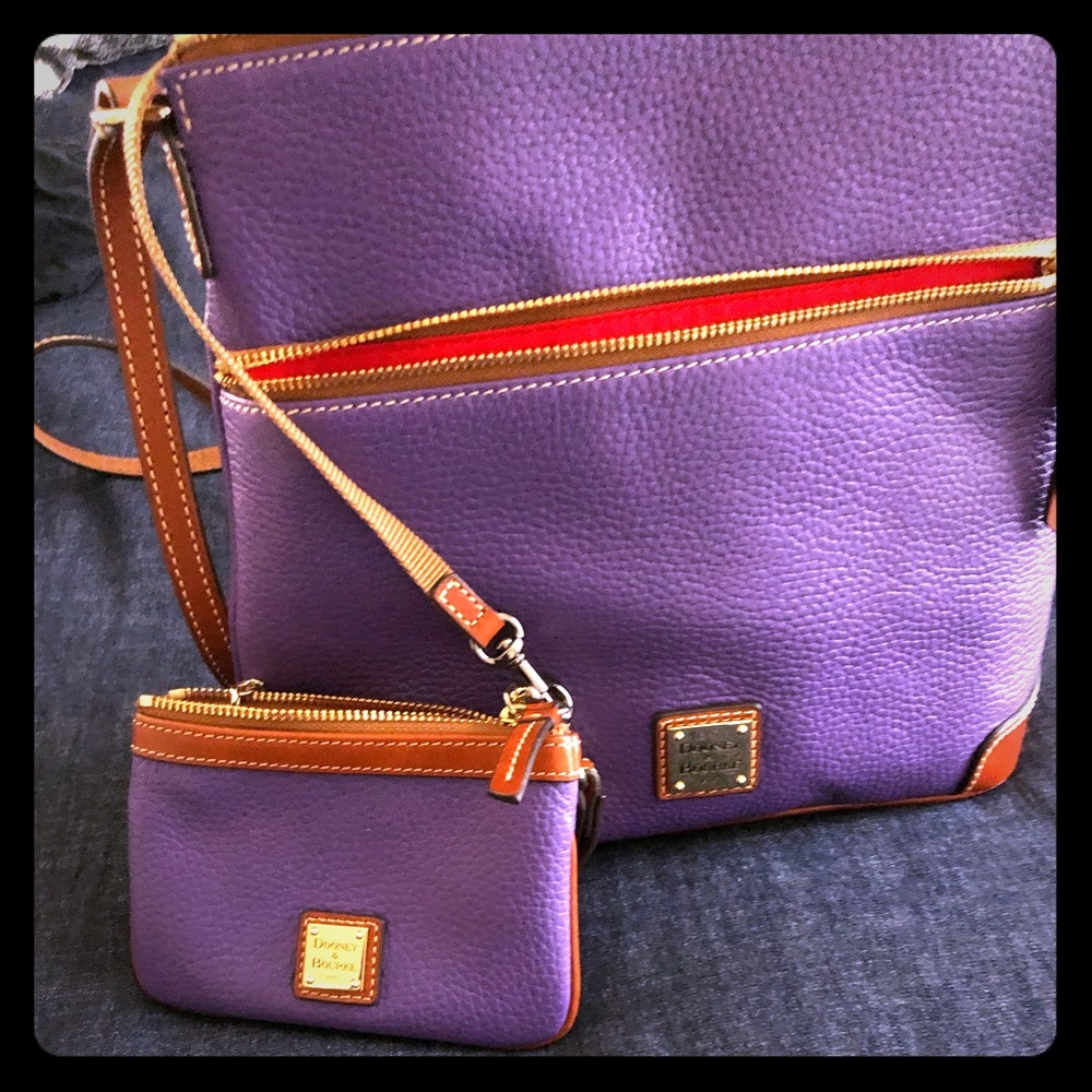 Dooney & Bourke Crossbody  Authentic
